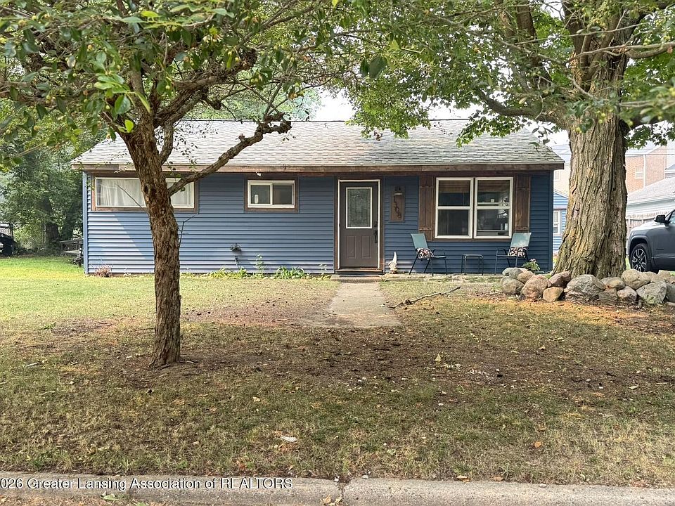 1st image of 1308 Warwick Dr