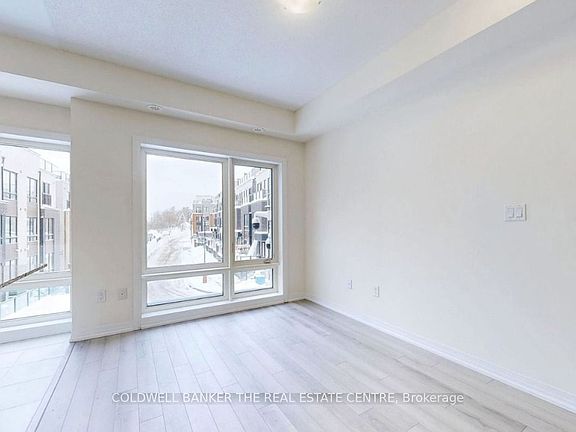 4th image of 165 Tapscott Rd #32