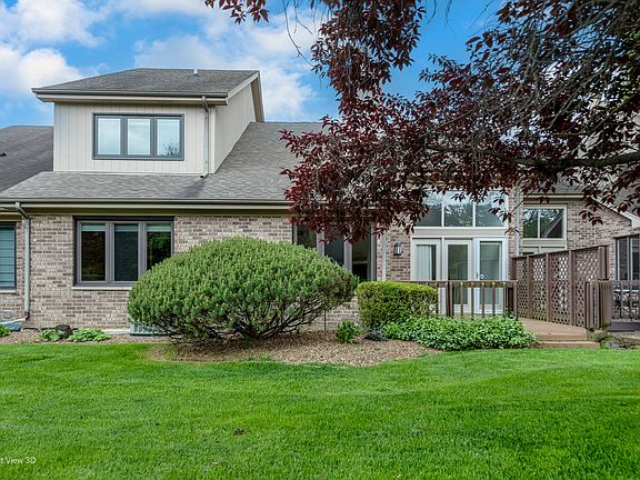 2nd image of 10642 Brookridge Dr