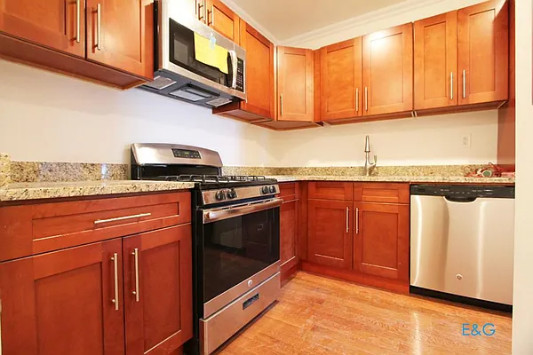 Rented by E and G Realty Group | media 37