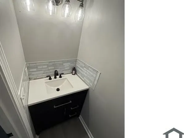357 Jamestown Manor Dr, Gardendale, AL 35071