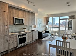 181 Bedford Rd #708, Toronto, ON M5R 0C2