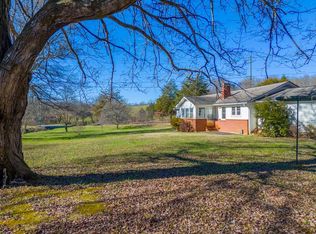 908 County Road Cabe Rd, Franklin, NC 28734