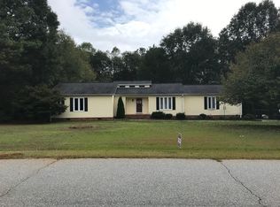 104 Hutton Rd, Liberty, SC 29657