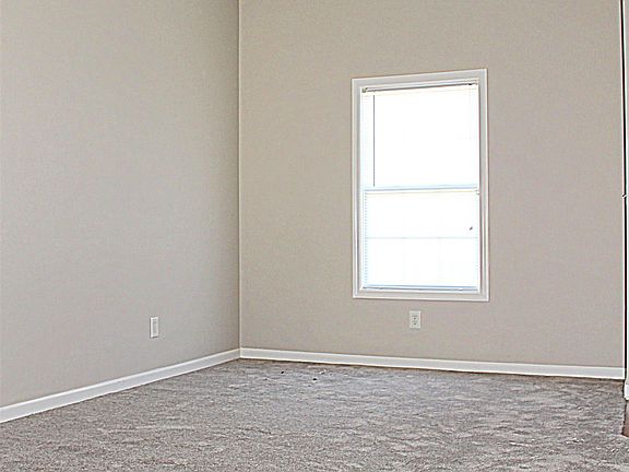 2nd image of 1209 Ash Ridge Dr Unit A