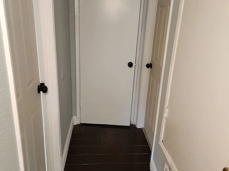 5 E Saginaw Way #202 — Photo 7