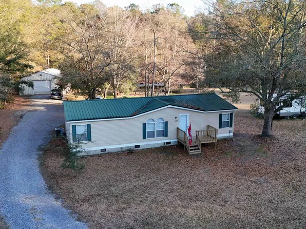 650 Coral Acres Dr, Moncks Corner, SC 29461
