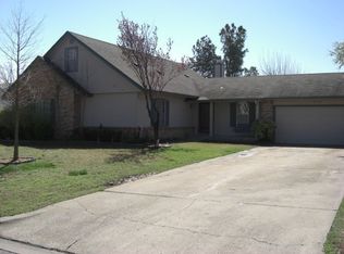 2505 W Commercial St, Broken Arrow, OK 74012