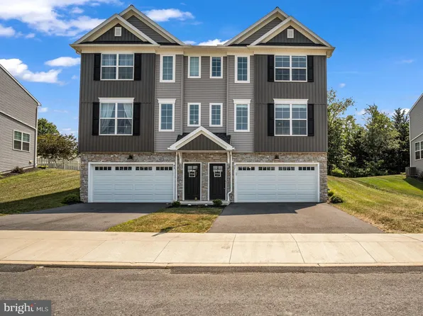 47 Glenn Vw, Carlisle, PA 17013