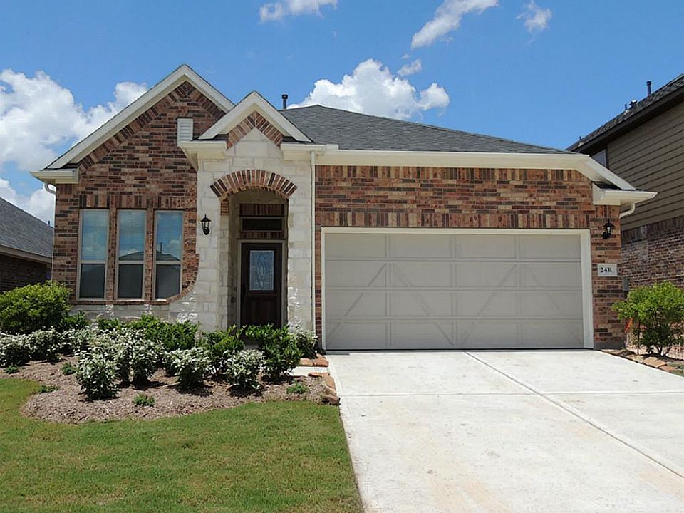 1st image of 2431 Village Lakes Dr