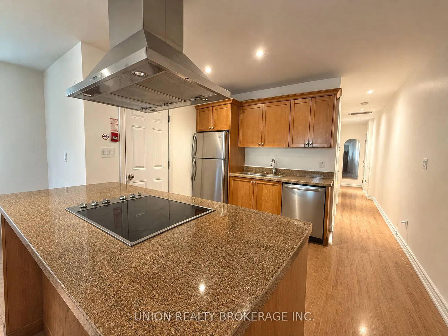1 bed, $2,200 — Photo 3