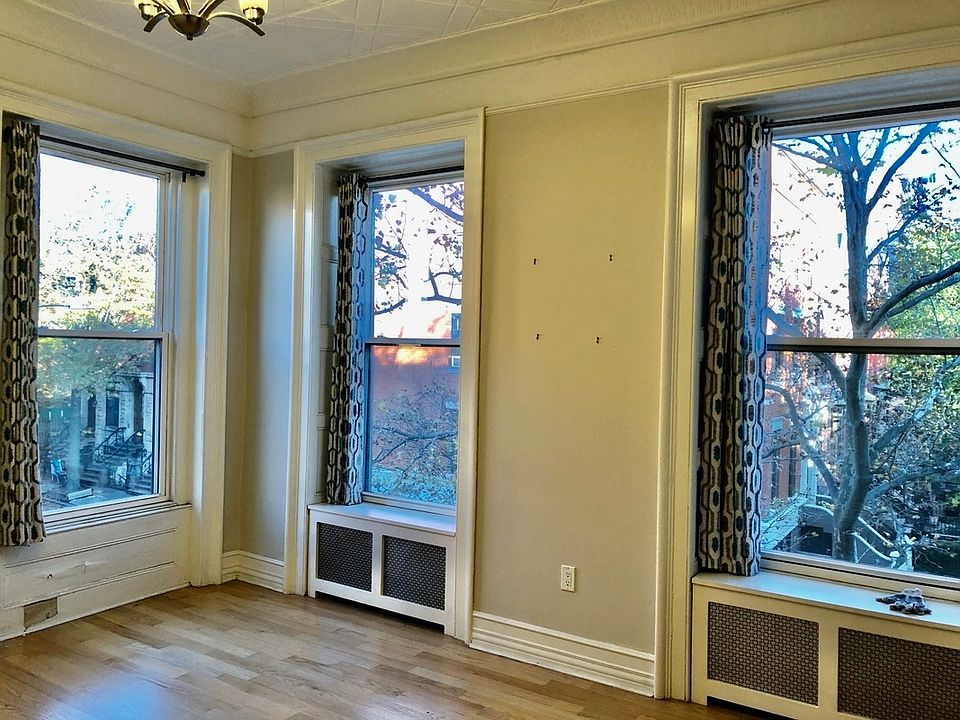 1st image of 592 Henry St #3F