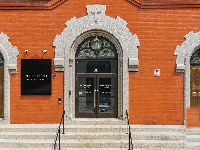 Sacred Heart Lofts — Photo 34