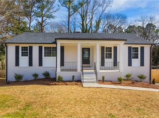 1002 Honeysuckle Dr, Greensboro, NC 27408