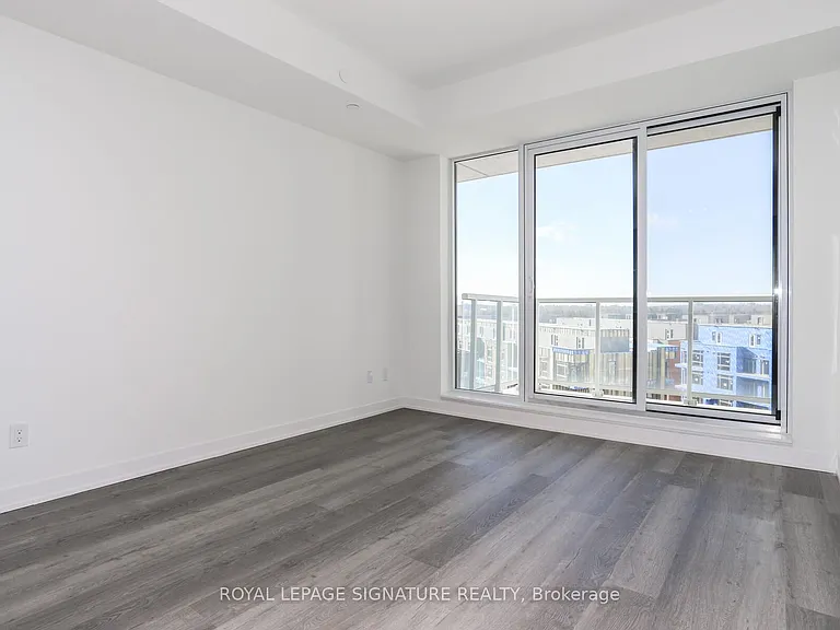 6 David Eyer Rd #601 — Photo 24