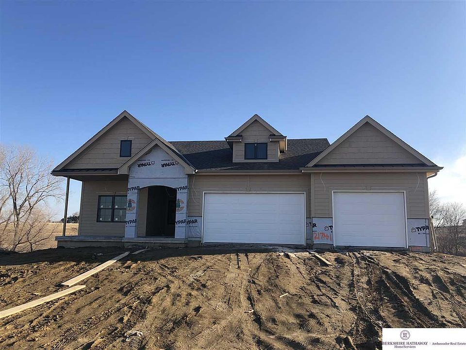 1st image of 21741 G St