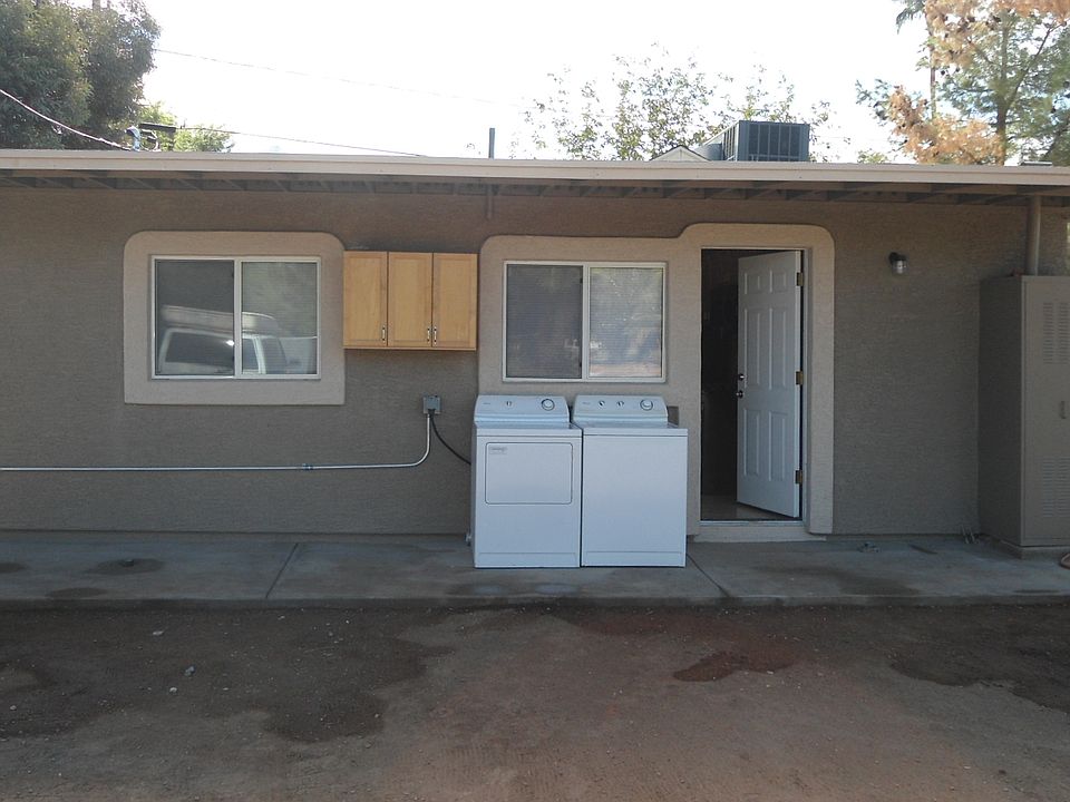 1st image of 2728 W Belmont Ave