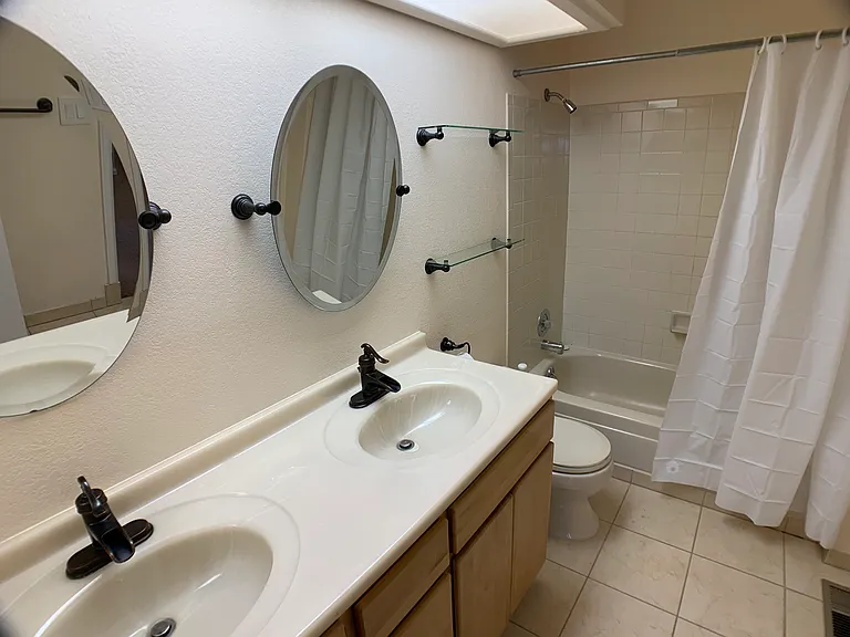 500 Entrada Dr — Photo 7