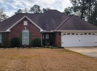 1905 Woodville Ln, Gautier, MS 39553