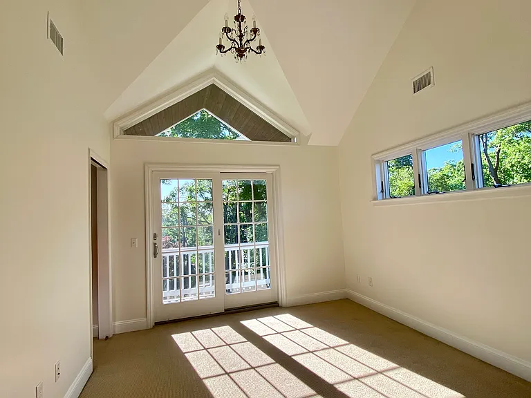 11 Michaels Ln — Photo 13