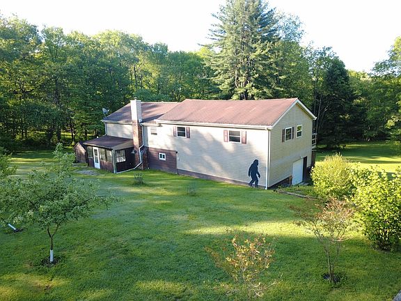 2nd image of 7720 Davey Hill Rd