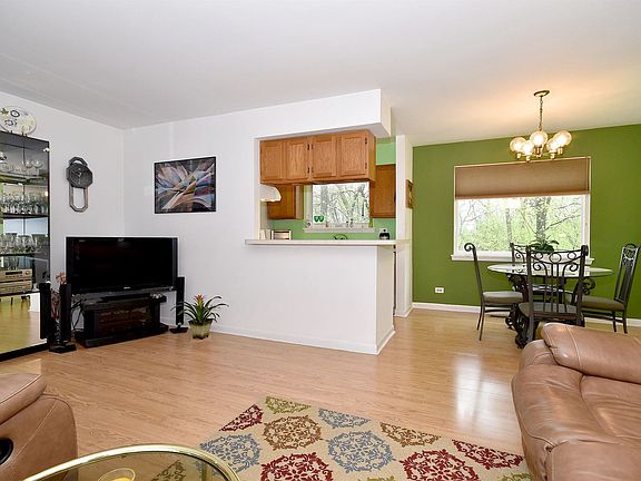 4th image of 9023 Abbey Ln