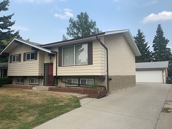 2nd image of 98 Rosewood Dr