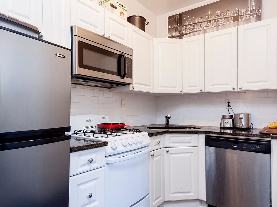 1st image of 185 Bleecker St APT 12