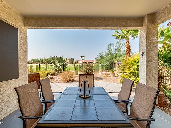 5th image of 2611 E Francisco Dr
