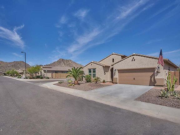 Front With Mountain Views!