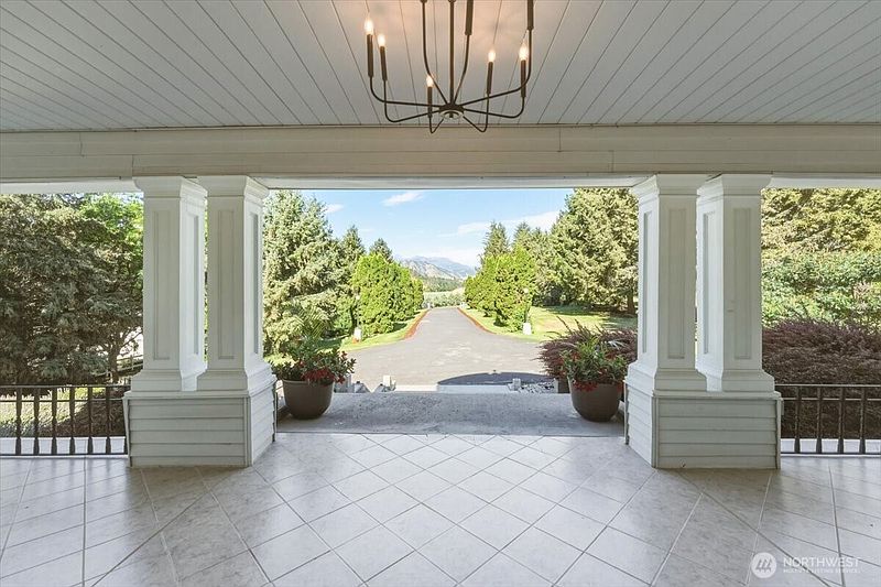 4th image of 5397 Hughes Road