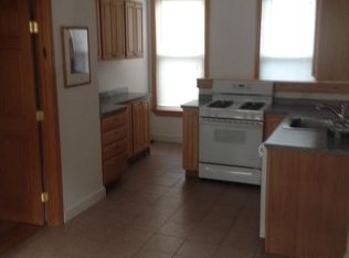 49 Pearl St #48, Newton, MA 02458