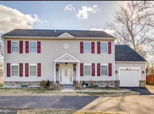 107 Cooperlanding Rd, Cherry Hill, NJ 08002