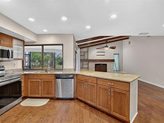 4th image of 1201 SANDALWOOD DRIVE