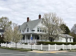 158 Hale St #2, Beverly, MA 01915