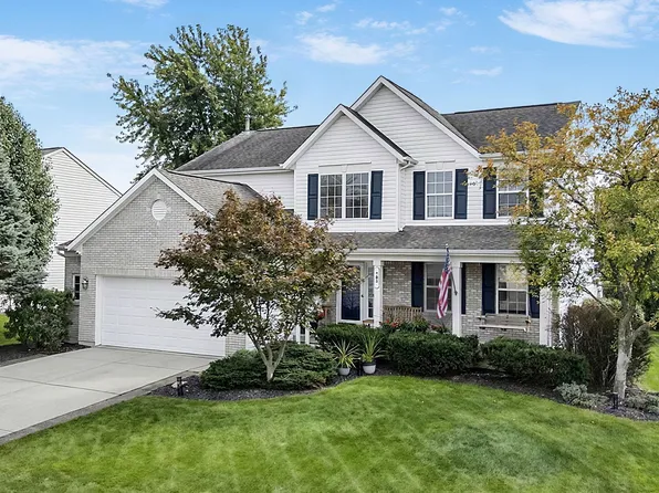 703 Trent Dr, Greenwood, IN 46143