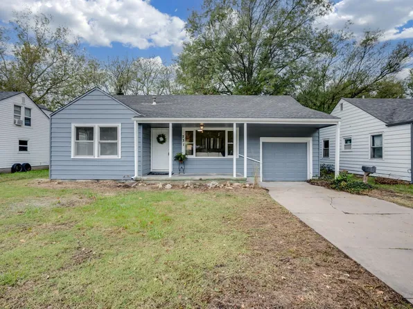 731 S Pinecrest St, Wichita, KS 67218