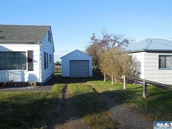 5th image of 123 E Orcas Ave