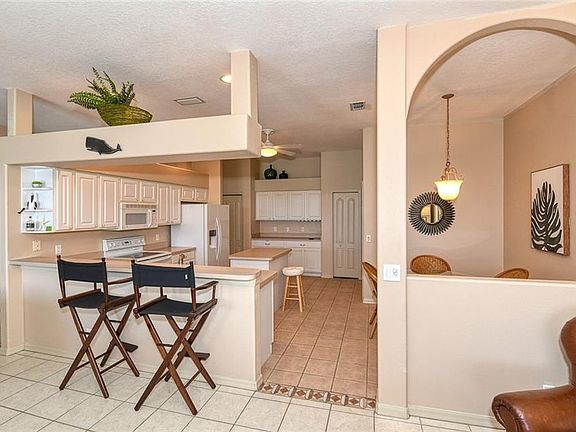5th image of 4605 Samoset Dr