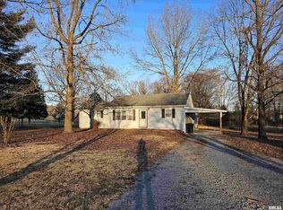 824 N 1st St, Vienna, IL 62995