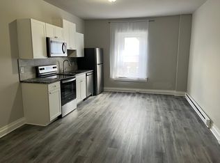 401 Main St #2B, Oley, PA 19547