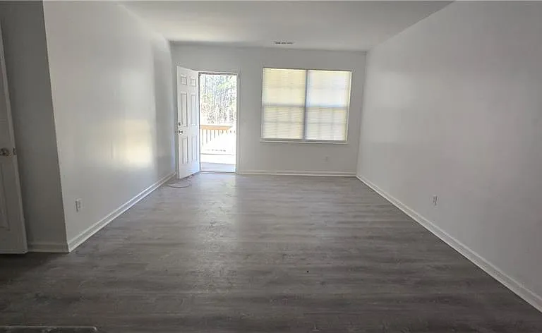 4951 Larkspur Ln #BASEMENT — Photo 4