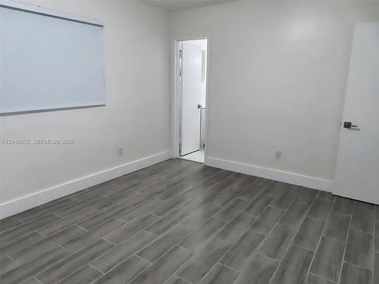 1030 SW 96th Ave — Photo 15