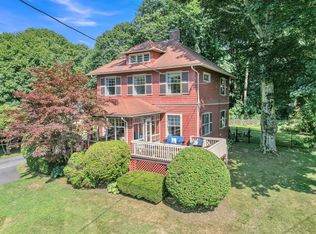 64 Park St, Hudson, MA 01749