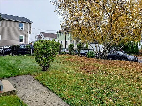 4th image of 100-102 Mount Pleasant Ave