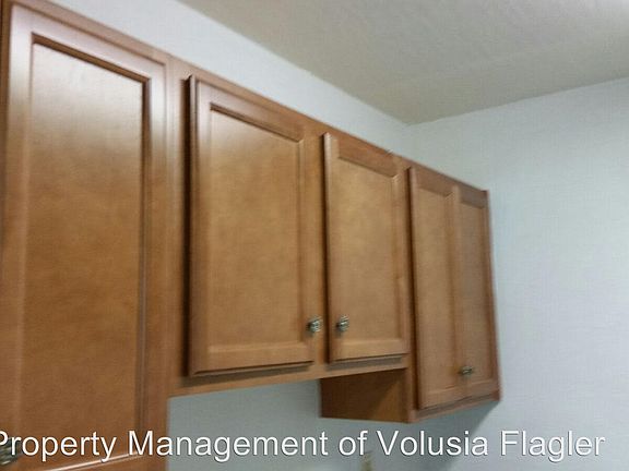 5th image of 321 Clifton Ave APT 214