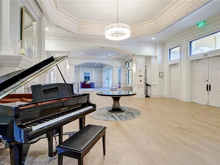 20057 Saraceno Dr — Photo 21