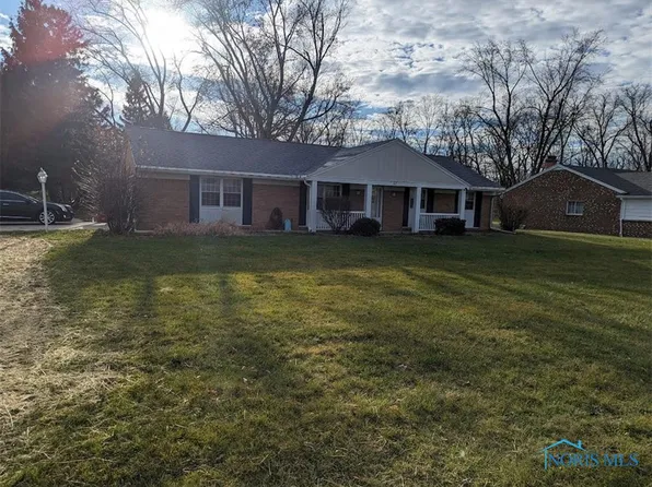 367 E Maumee Ave, Napoleon, OH 43545