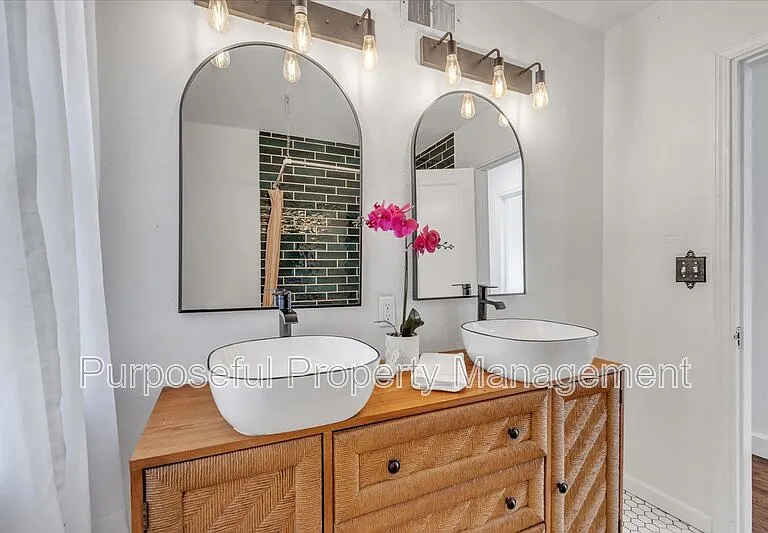 1832 NW 34th St — Photo 20