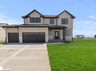 1003 SW Boulder Dr, Grimes, IA 50111